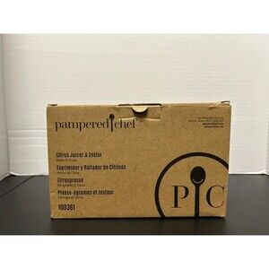 Pampered Chef Citrus Juicer
